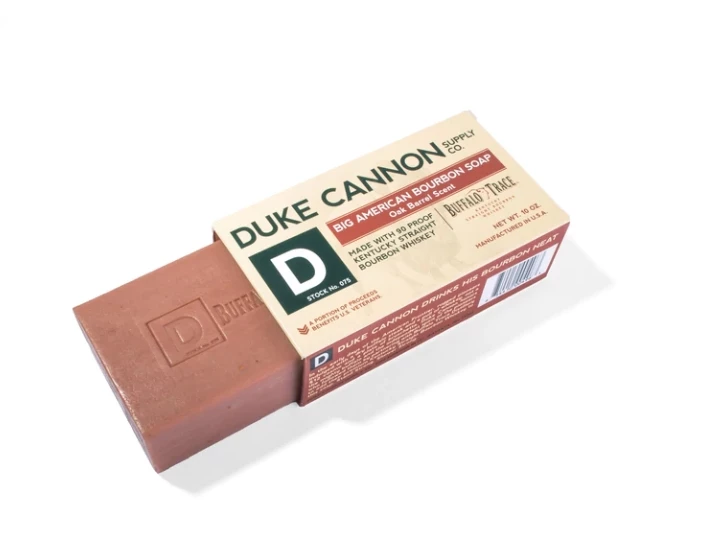 Duke Cannon Big American Bourbon Soap 4 Duke Cannon Big American Bourbon Soap - Image 2