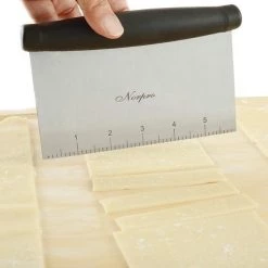 Norpro Grip EZ Chopper/Scraper -Home Food Life Store 5400867 3
