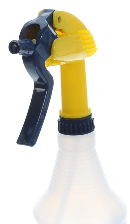 Zep 32 oz. Professional Spray Bottle 6 Zep 32 oz. Professional Spray Bottle - Image 4